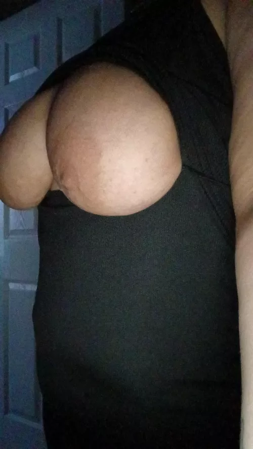 are these the kind of titties you were looking for? 🥺 by sexiashlee