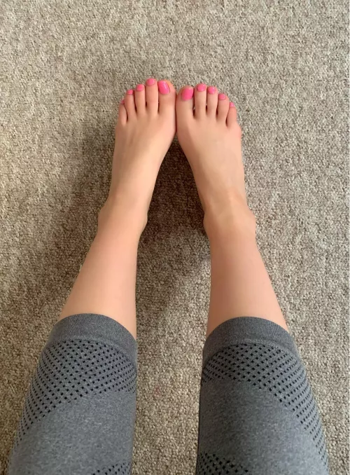 Are they pretty? 🍬 by BumbleBeee0