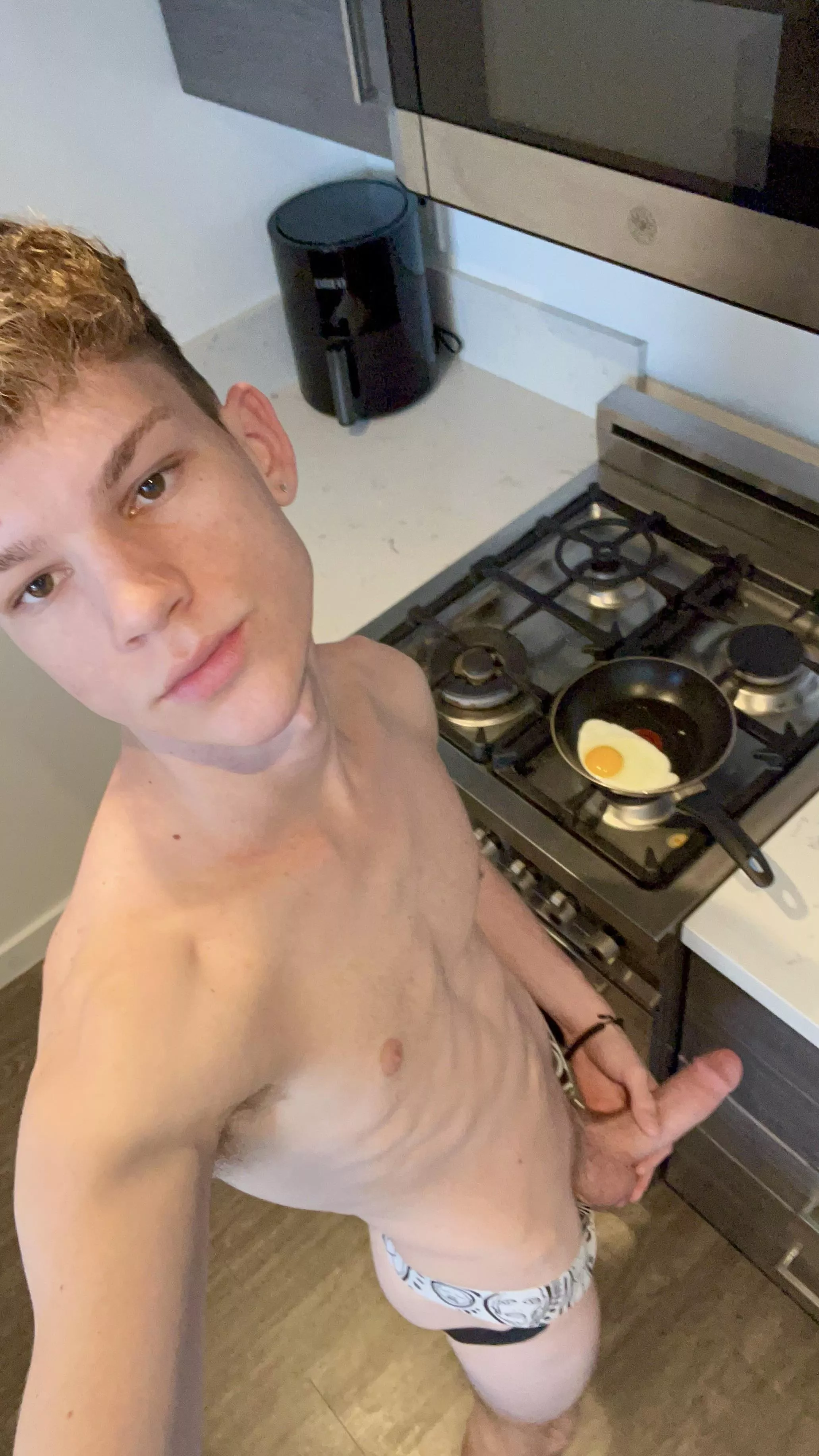 Are we going to have breakfast together? posted by Alessajh