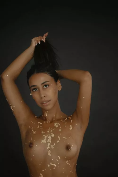 are you a fan of medium sized melons? by HourlyTangy