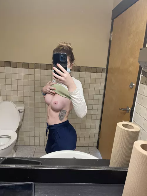 Are you bored of me and my scrubs yet? by EmmaJonesOF