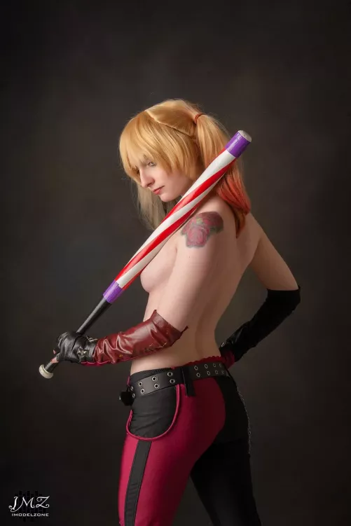 Are you going to be good or will I have to use this bat? by lilithevecosplay