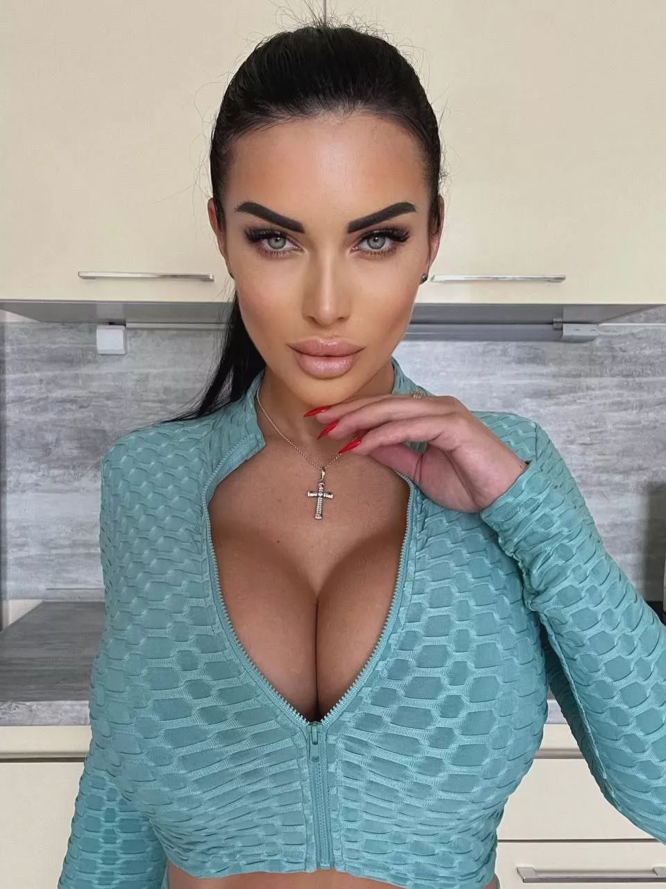 Are you into girls with my body type? posted by urbanspecimen