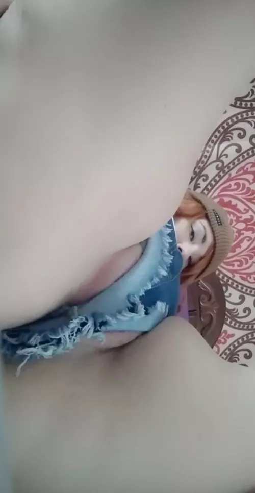 Are you into thick milfs with puffy pussies? by MistyPlay