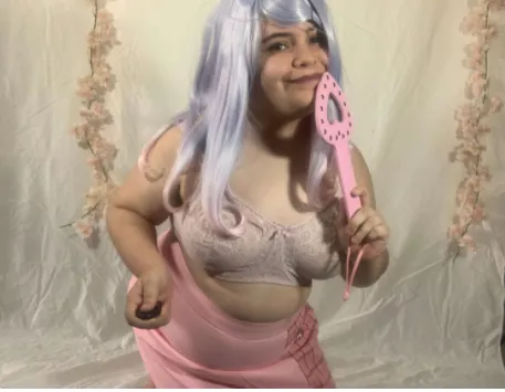 Are you ready to serve my paddle?[domme] posted by scoobsboob