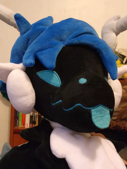 Are you really gonna scroll by without saying hello to Fuse plush? by salad_memes