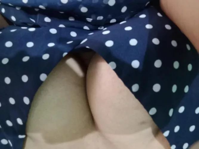 Aren't they perfectly round? [f] by LiveHeat1712