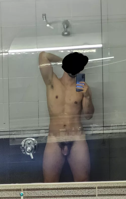 Arrived ripe at the hotel by AlexGilless