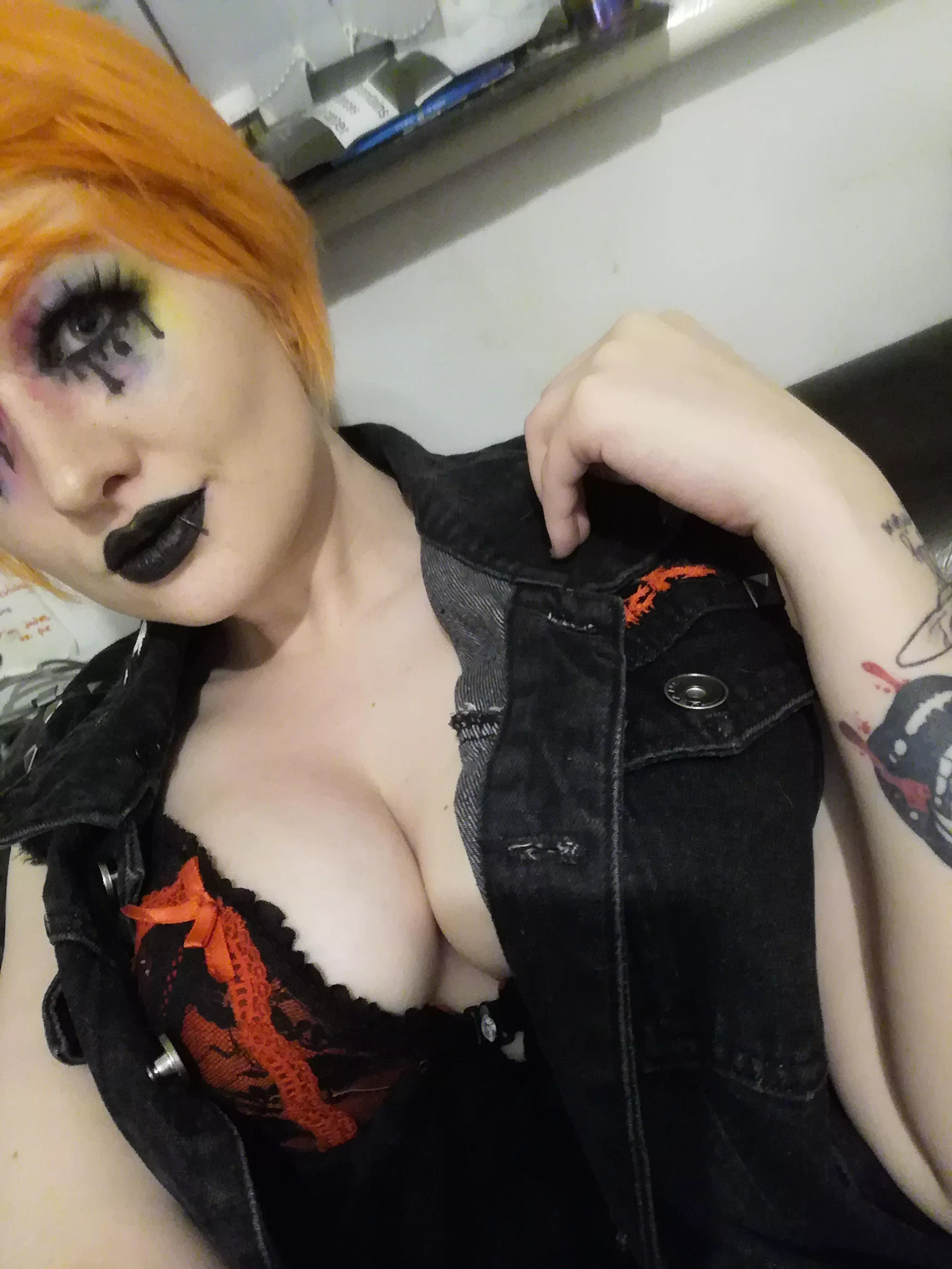 ��?Arrow if yo'ud fuck posted by shieldbaton