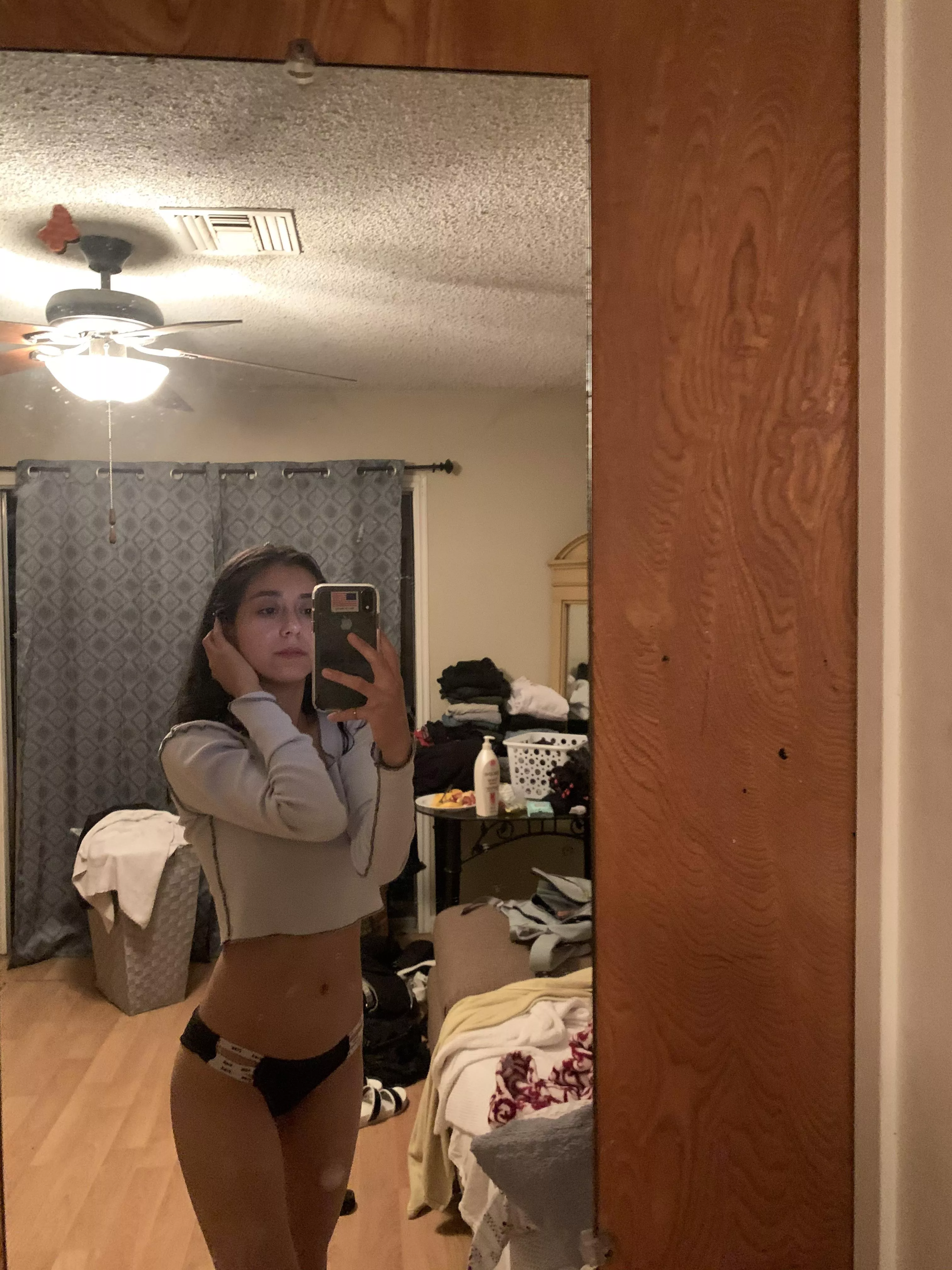 Arrow up on this and I will show you my tits Kik nuttondessi69 posted by Dessilovescum69