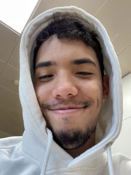 As I’ve been trying to gain weight I’ve noticed i have dimples by Eumetheus