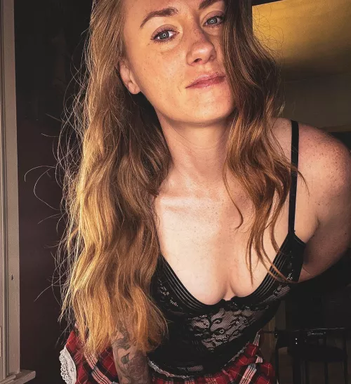 As the nanny for the MILF Estates, I’m always willing to please a MILF. by thesaltyginger3