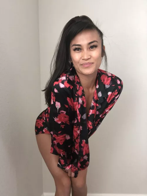 Asian cutie!!! by sunshinesinafans