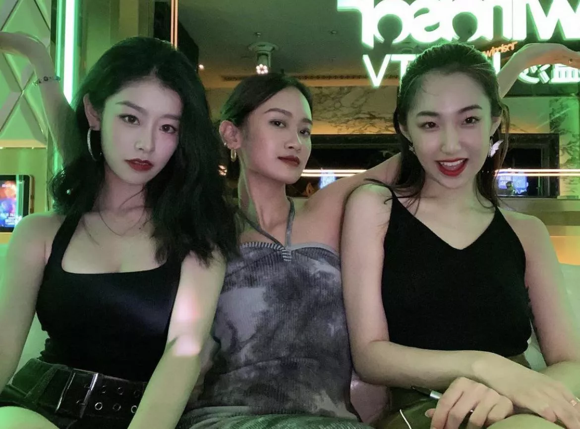 Asian Girls posted by Friendly-Win-5252