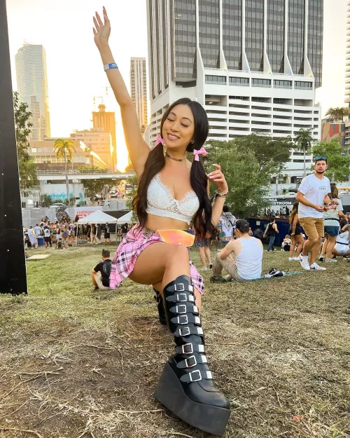 asian schoolgirl by siimple_code