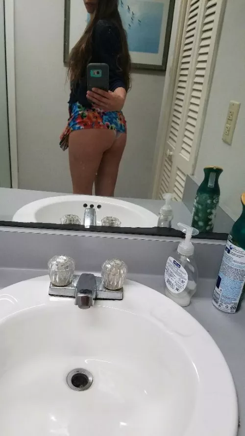 Asked the wife for some naughty pics from work to share😏, she is insecure about her ass right now but I can't see why. Can you? by thehitz04