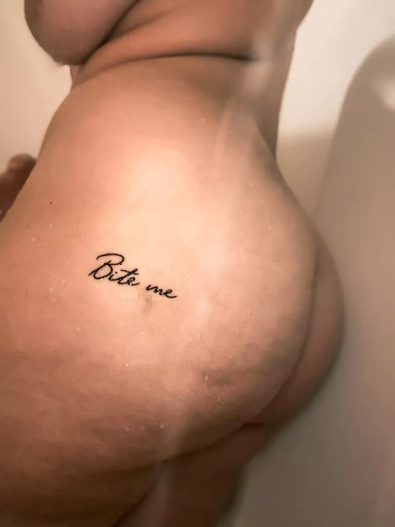 Ass lookinginconments posted by Professional-Tart567