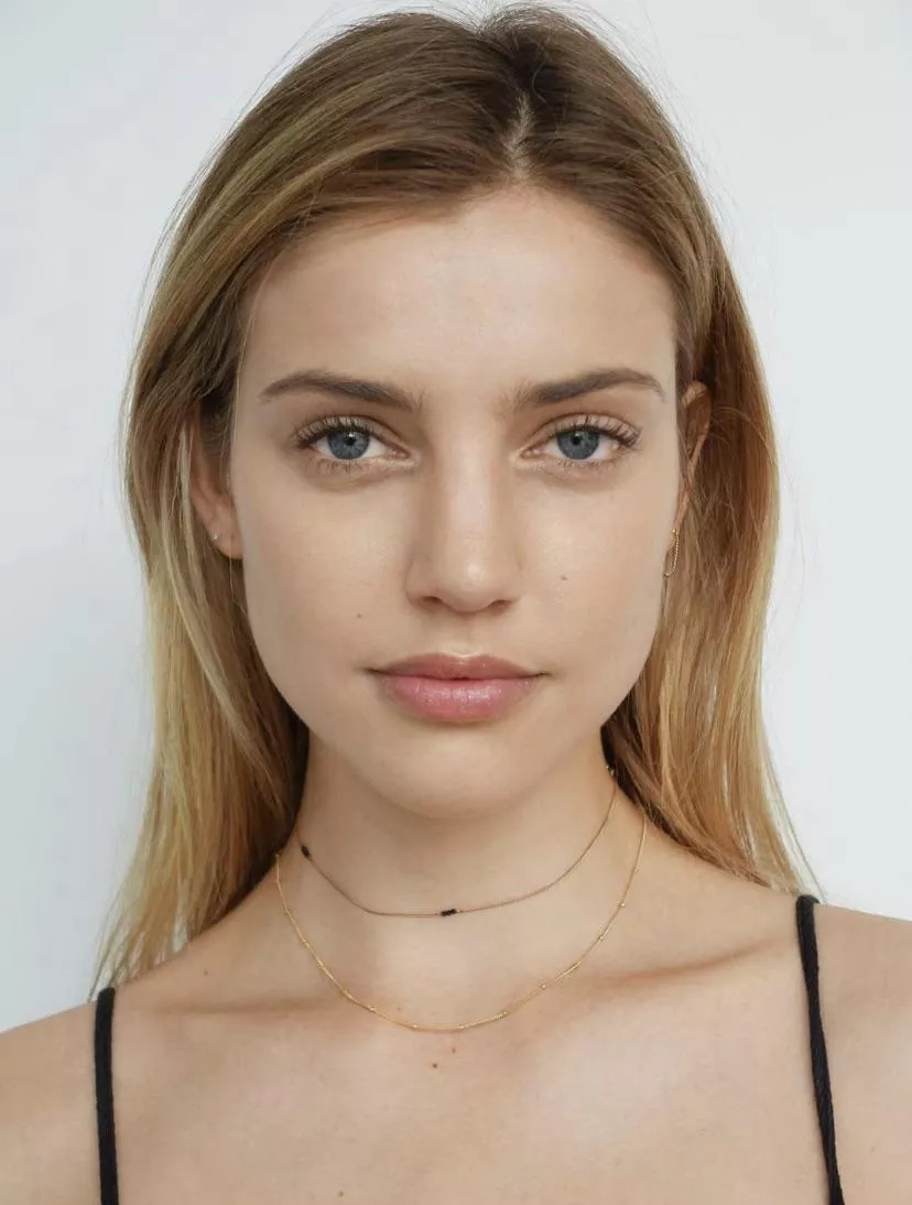 Astrid Baarsma posted by bobbyUP-MKII