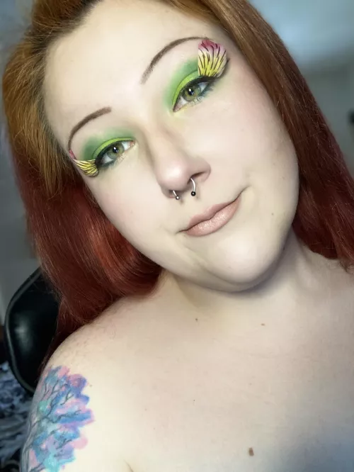 At first I just did green for the holiday. Added some petals. by _BrattyBelle