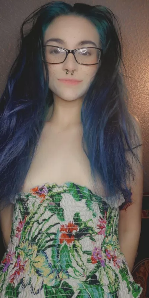 At least you guys like me here 🥰 by lynnee11