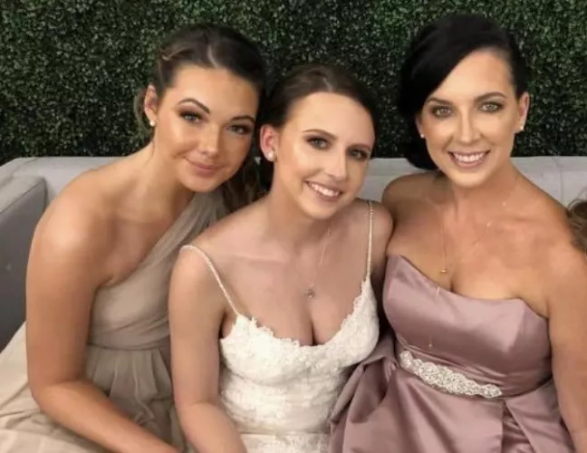 At the Reception by hybridchicken2000