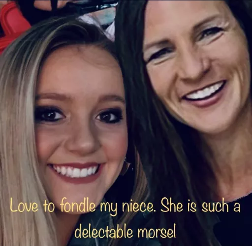 Aunt and niece [F]emale family fun by Electronic-Crab256