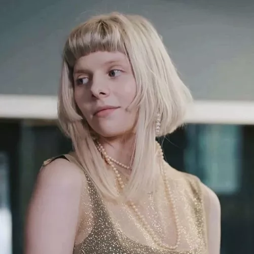 Aurora by GlamMetalLion