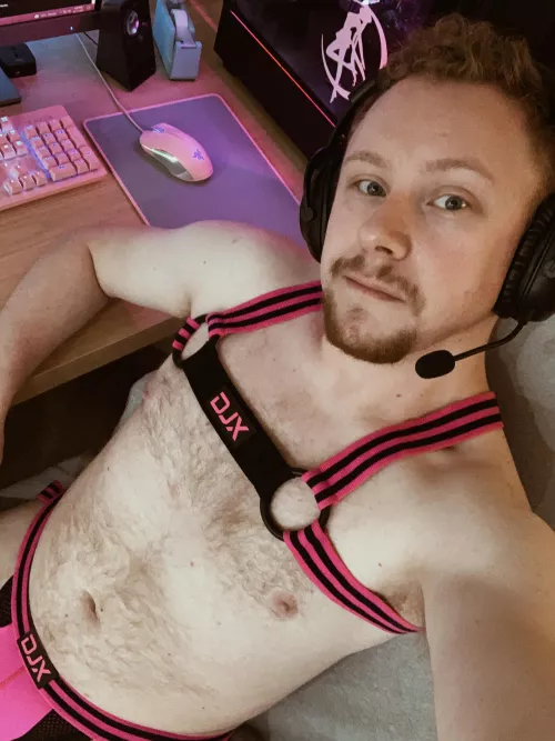 🦘Aussie 🎮Gaymer 🏋🏼 Gym-goer Goals: More public, more outdoor and more voyeuristic 🌲 Any ideas? by epicureausxxx