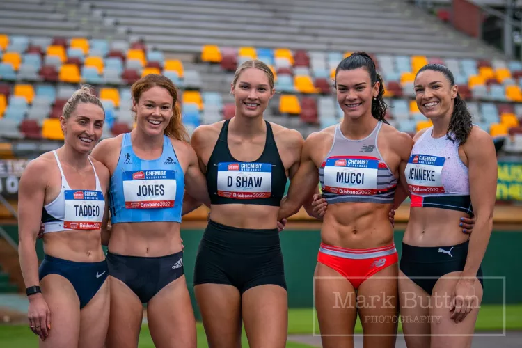Australian hurdlers Abbie Taddeo, Hannah Jones, Danielle Shaw, Celeste Mucci and Michelle Jenneke by Admirateur1