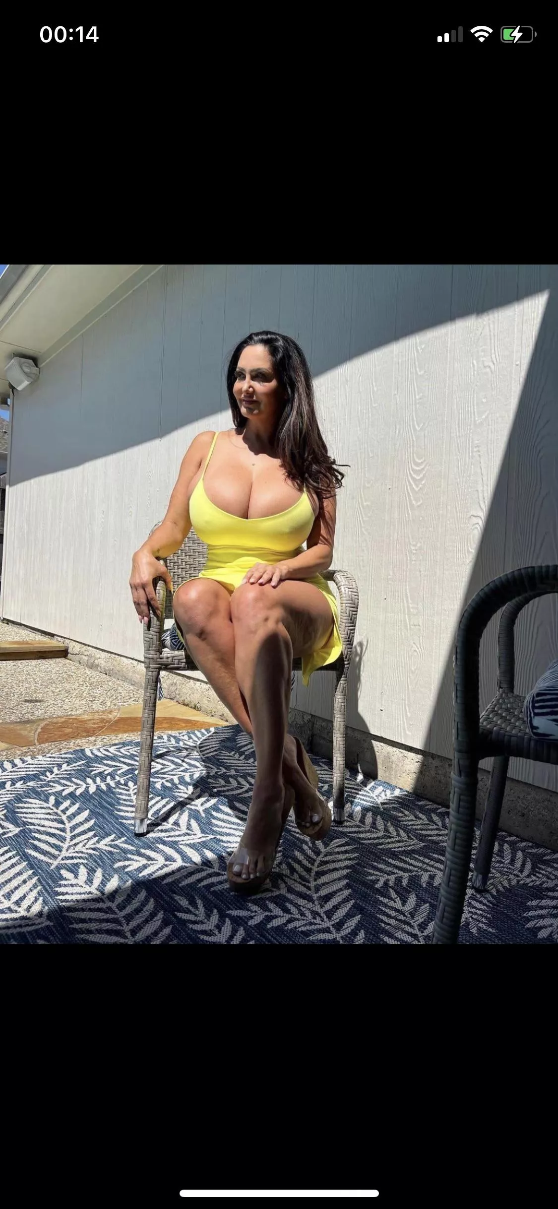 Ava Addams posted by Mollatare