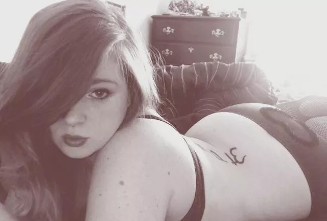 Available now, ready to get used ?[OC] [SPH] . posted by KristinaSol69