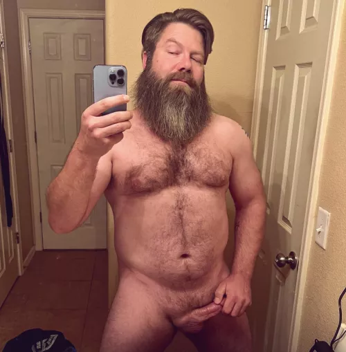 Awww, I had a real kickstand going this morning 😅 Just need someone to share it with! by Zaofan