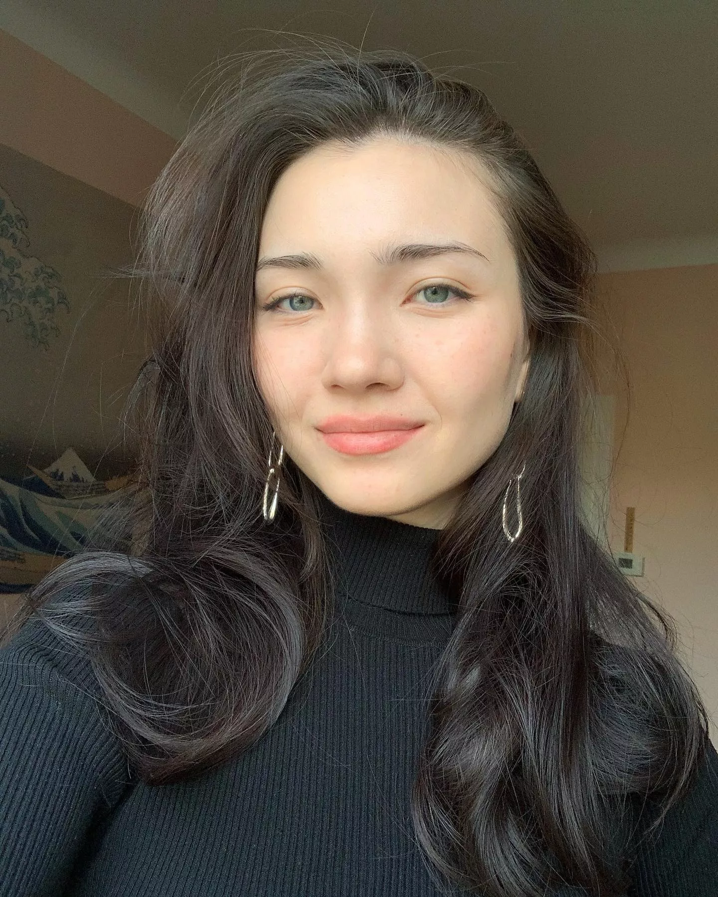 Aya Shalkar posted by shbmpl