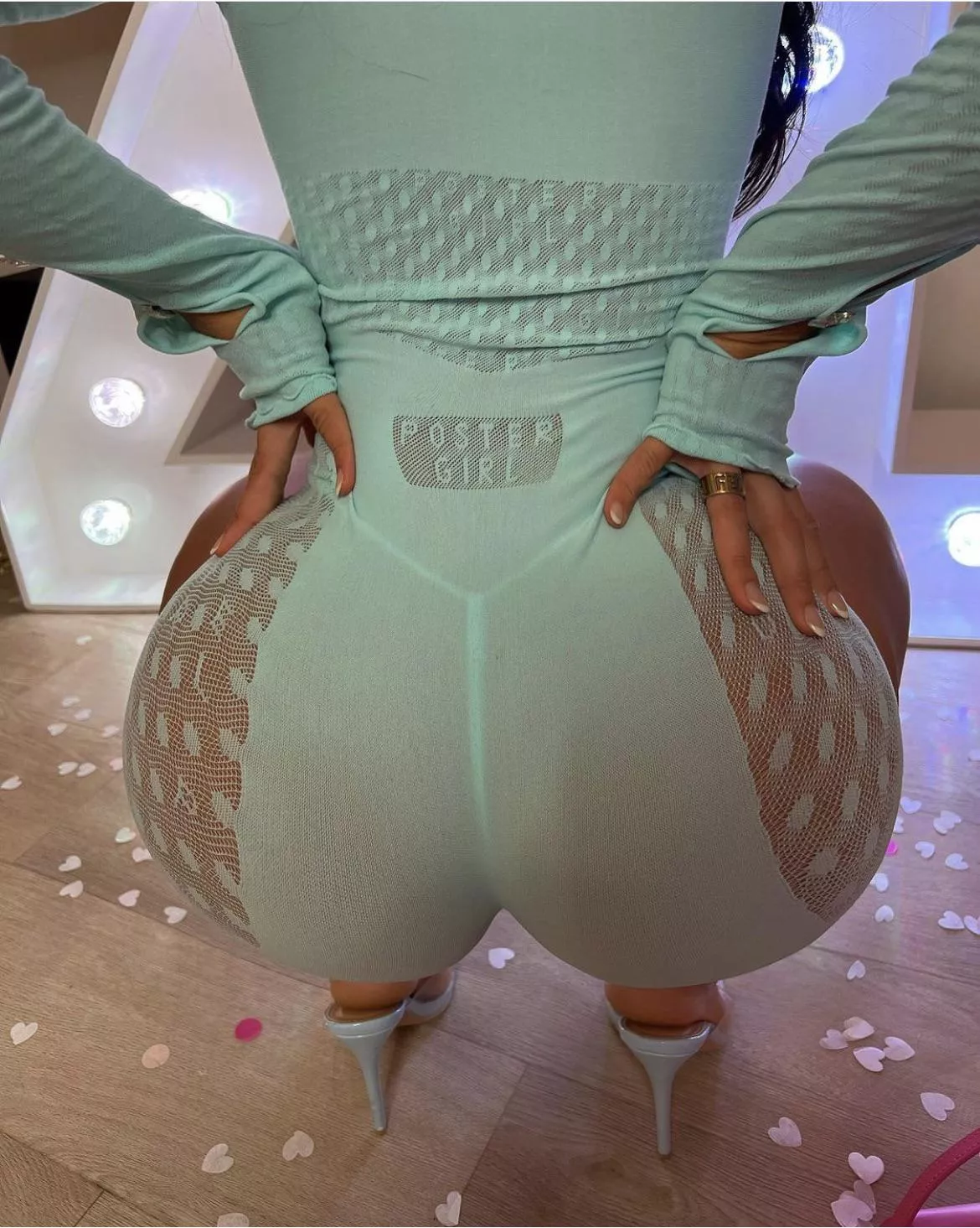 B Day outfit posted by Bimbo_Megs