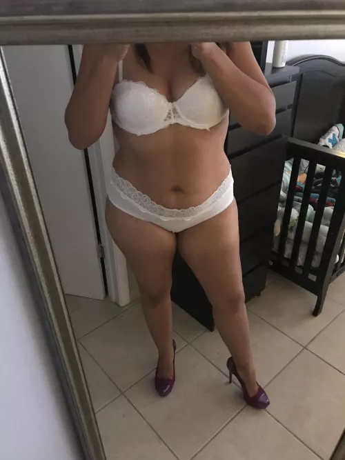 Baby momma. What do you think… by Longjumping_Ad_1527