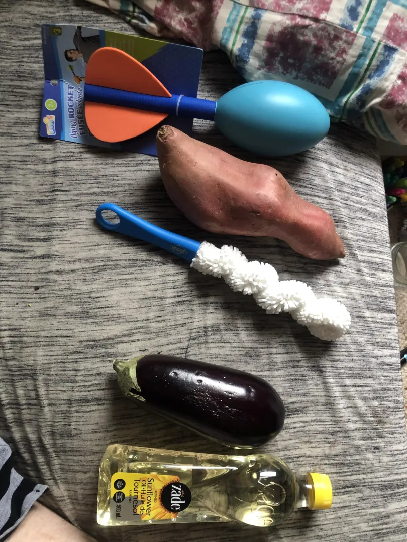 Back from the store! These are ready for my pathetic cunt 🥴 (ftm18) by Ottermouf