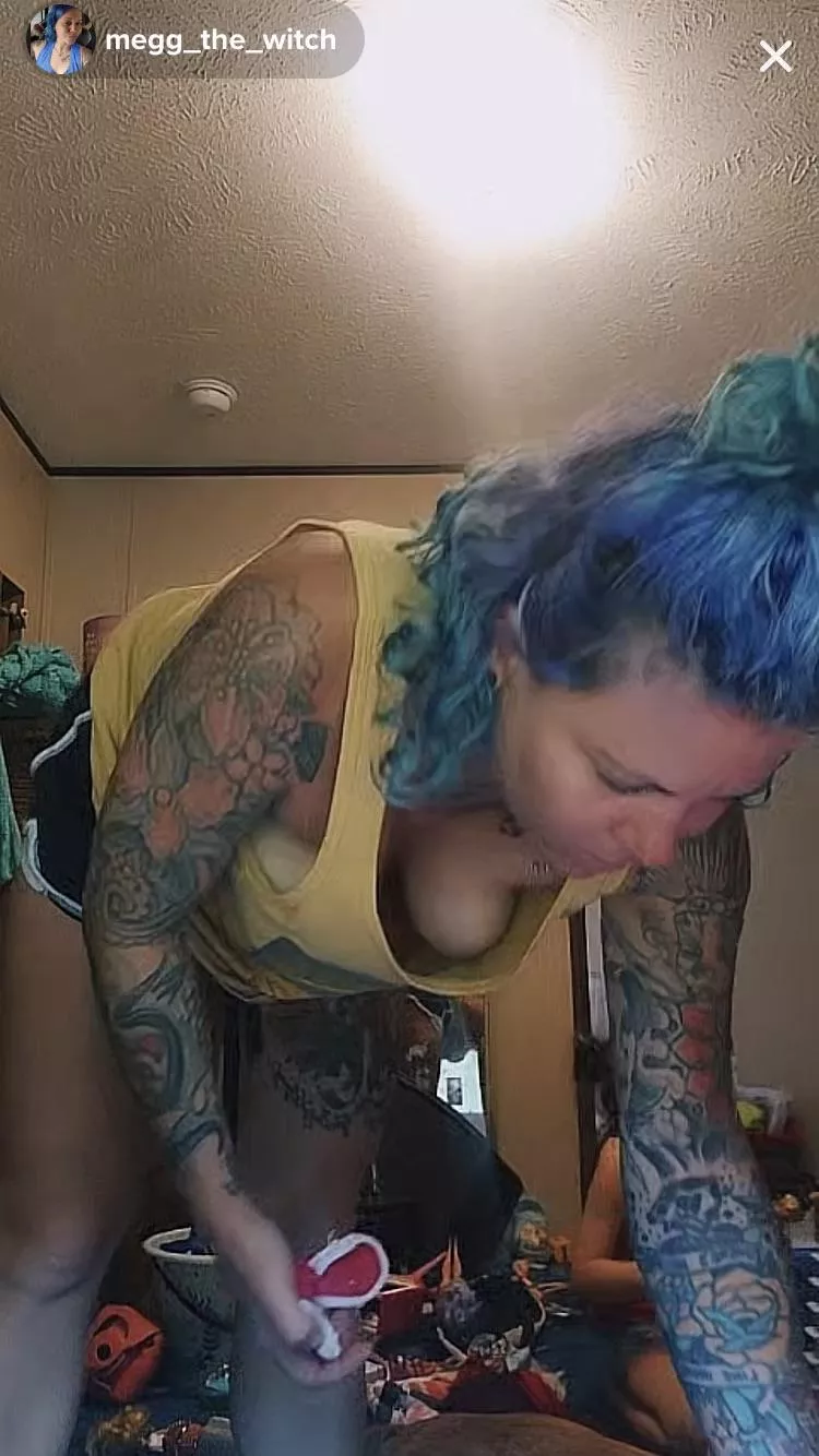 Bad mom ❤️ posted by ArmyHooah77