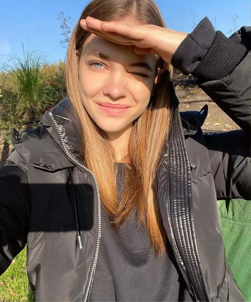 Barbara Palvin posted by James007BondUK