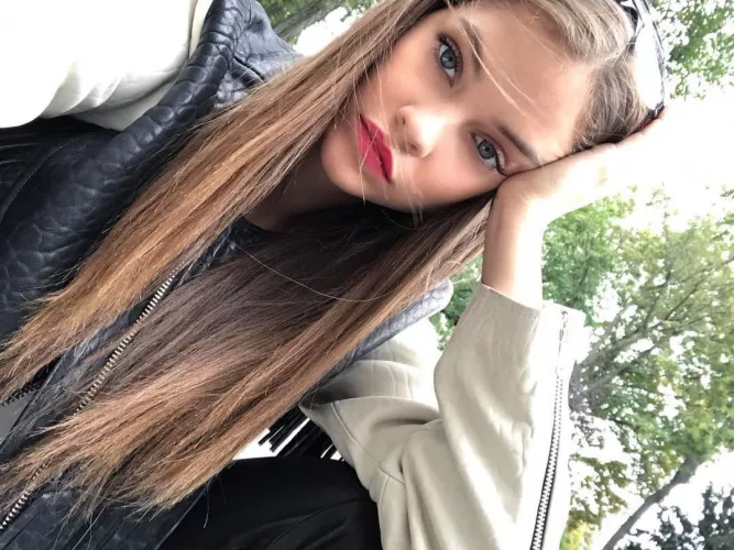 Barbara Palvin by gunner0182fps