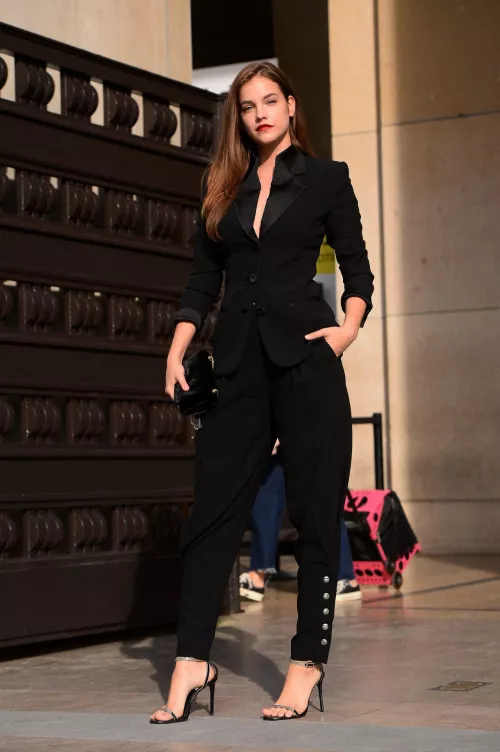 Barbara Palvin by mikere24