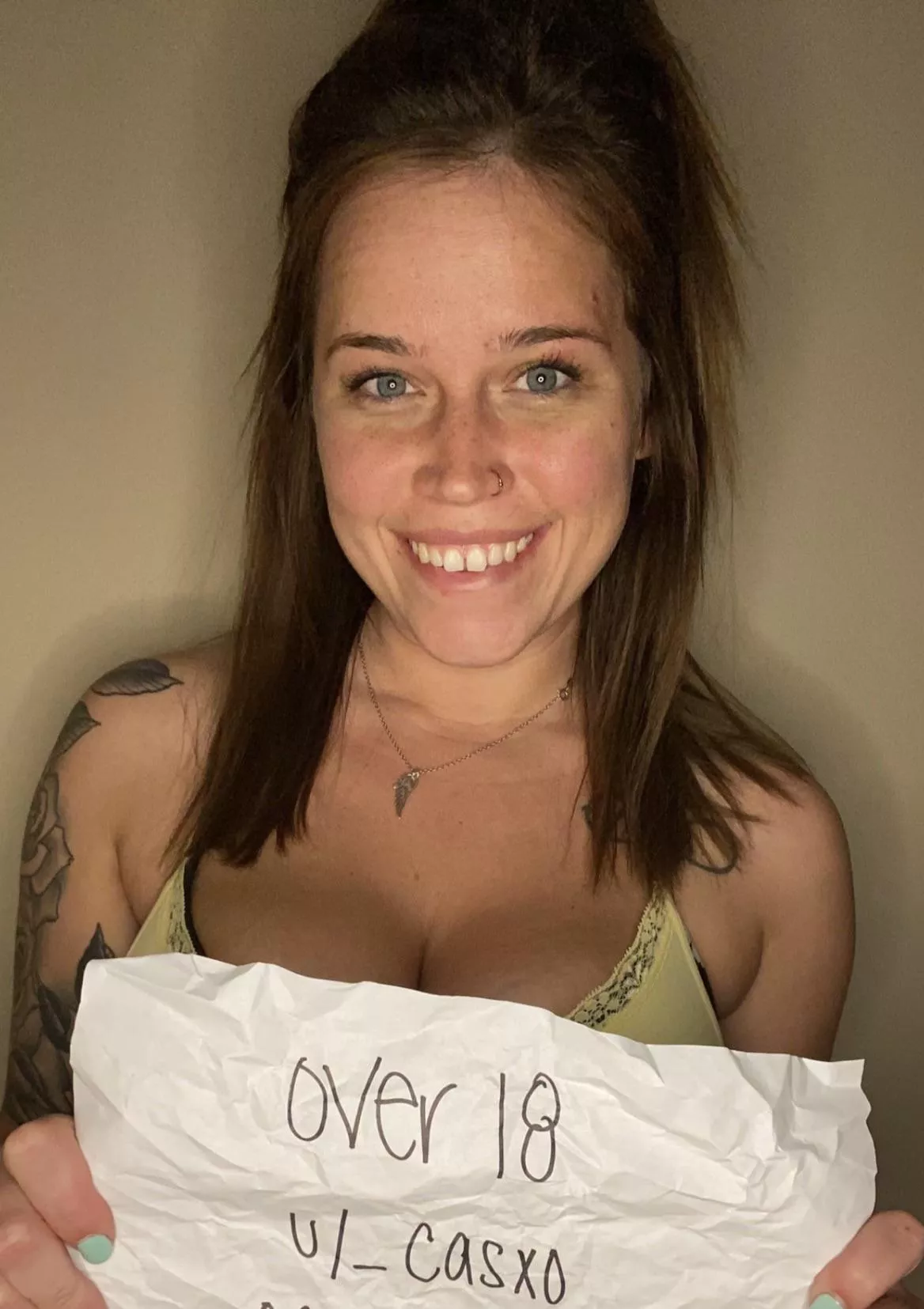 Bare face big smile posted by _casxo