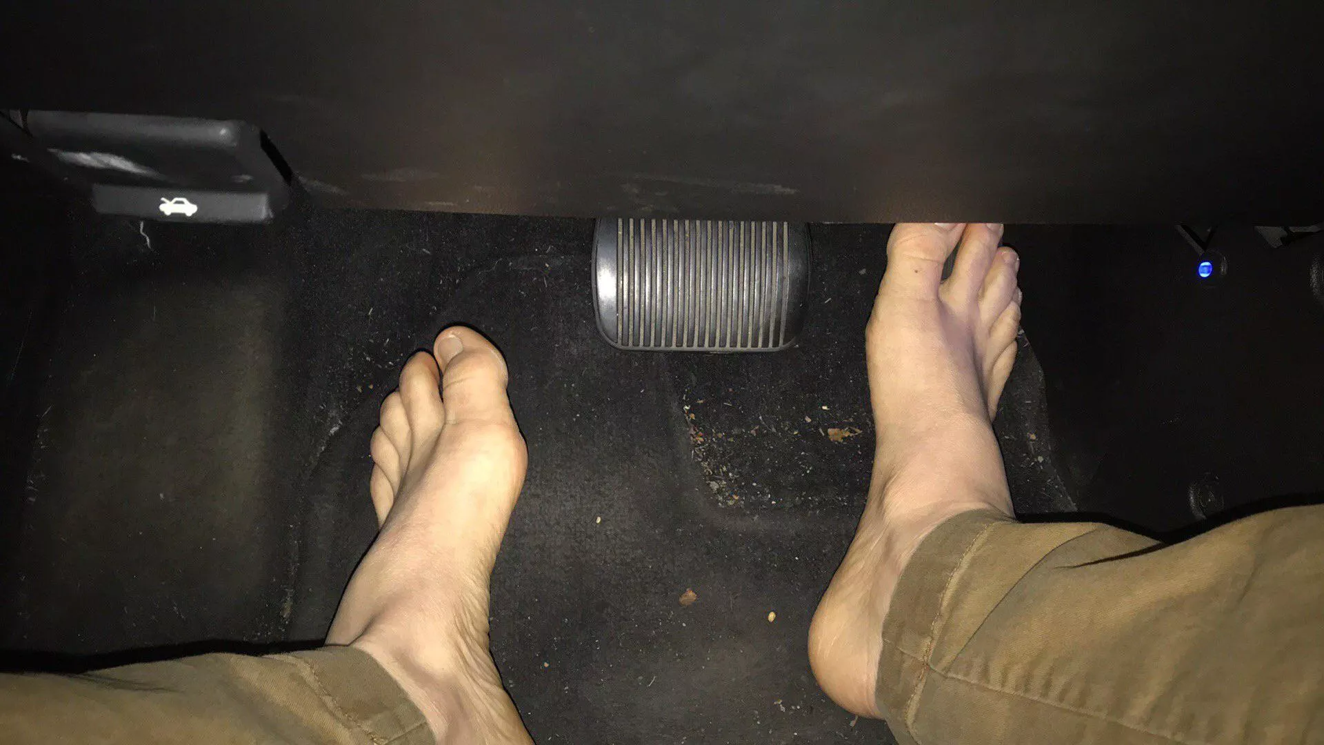 Barefoot driving? posted by complainrufous