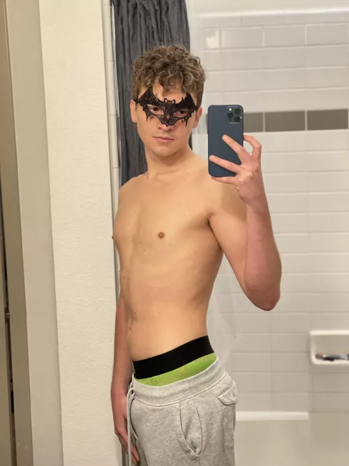 Bat twink 🦇 by Seamengrenadier