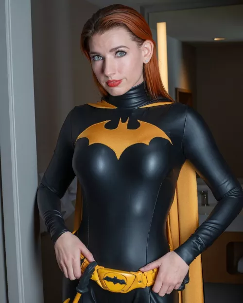 Batgirl by Amanda Lynne by Supercosplaylover