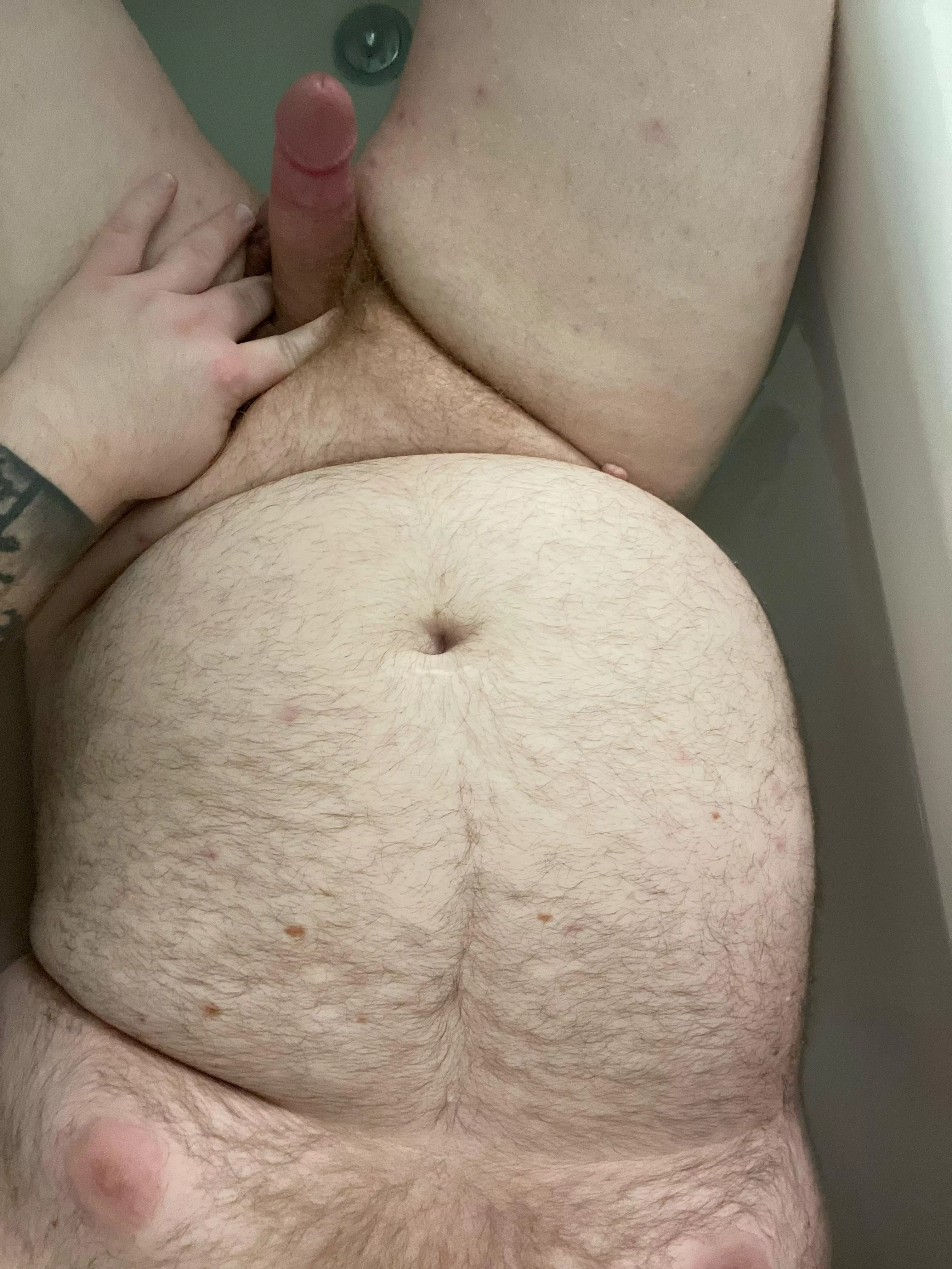 Bath time! (27yo, open inbox) posted by Just_Ad_3600