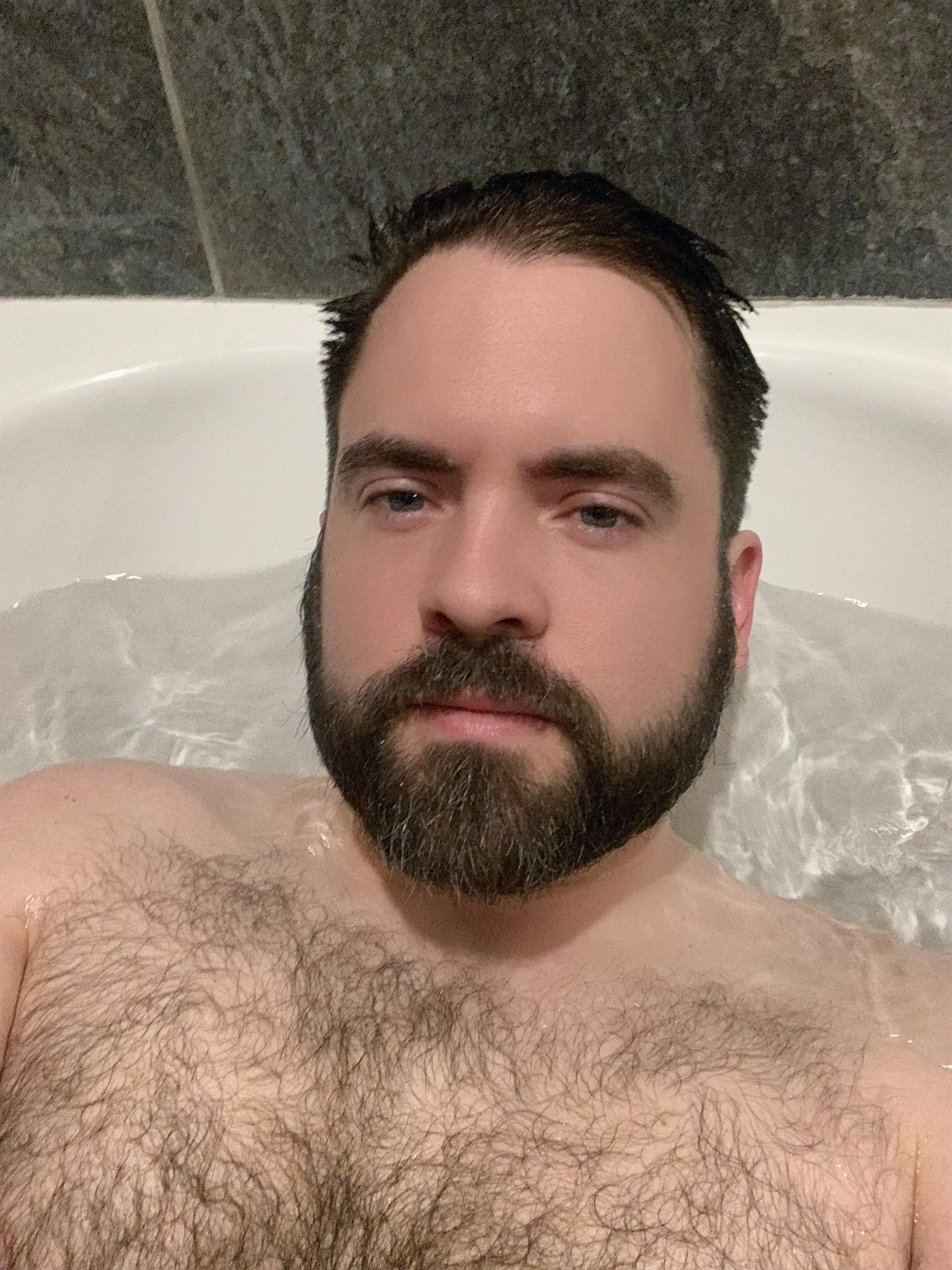 Bath time beard 🧔‍♂️ posted by JT_301