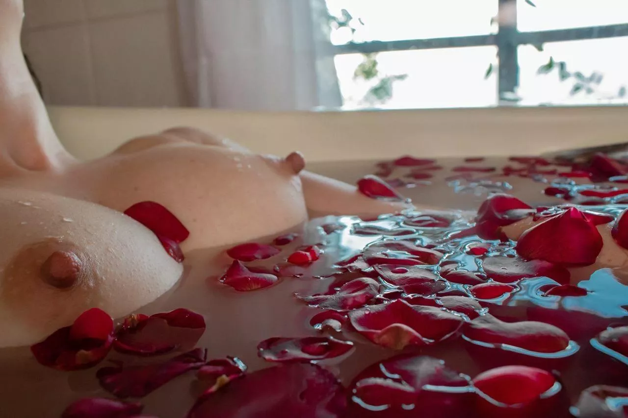 bath time posted by beatrizdellarosa