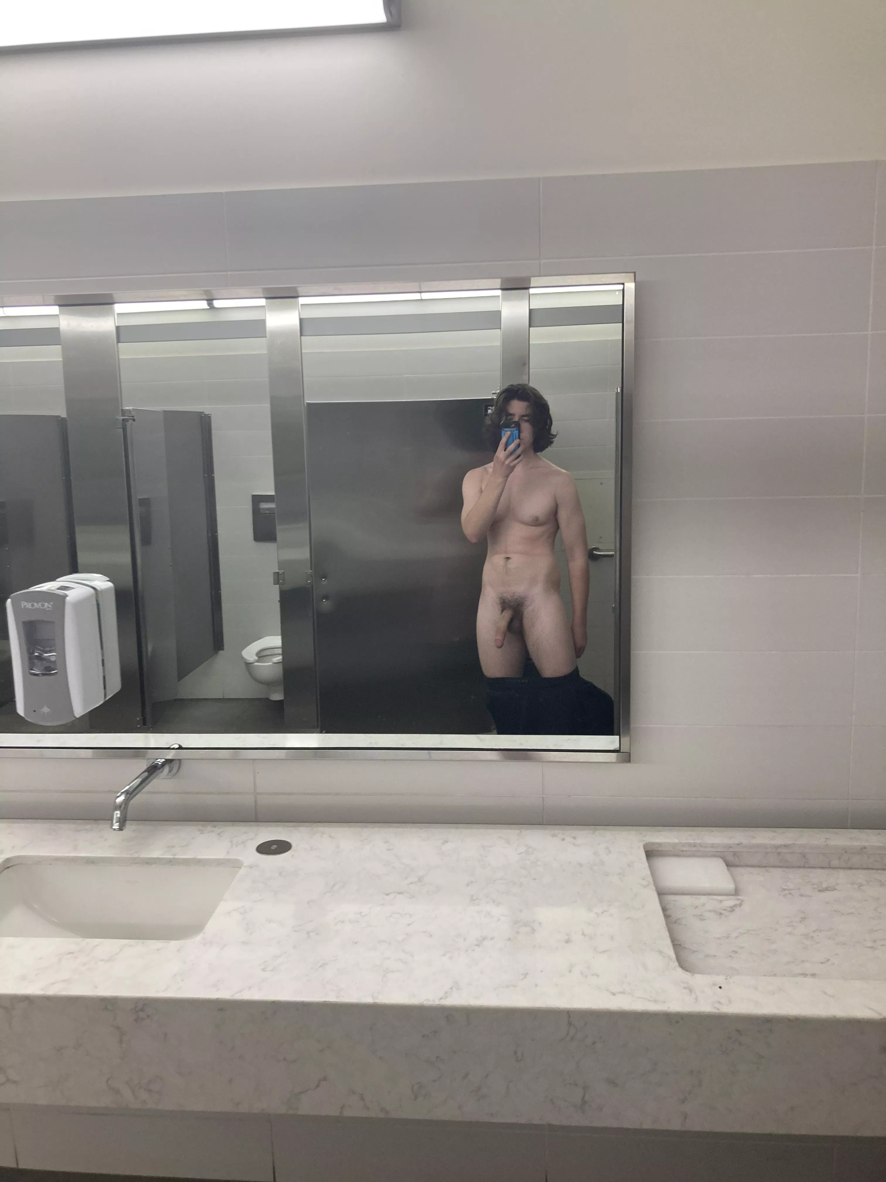 Bathroom lighting> m(18) posted by Attorney-Holiday