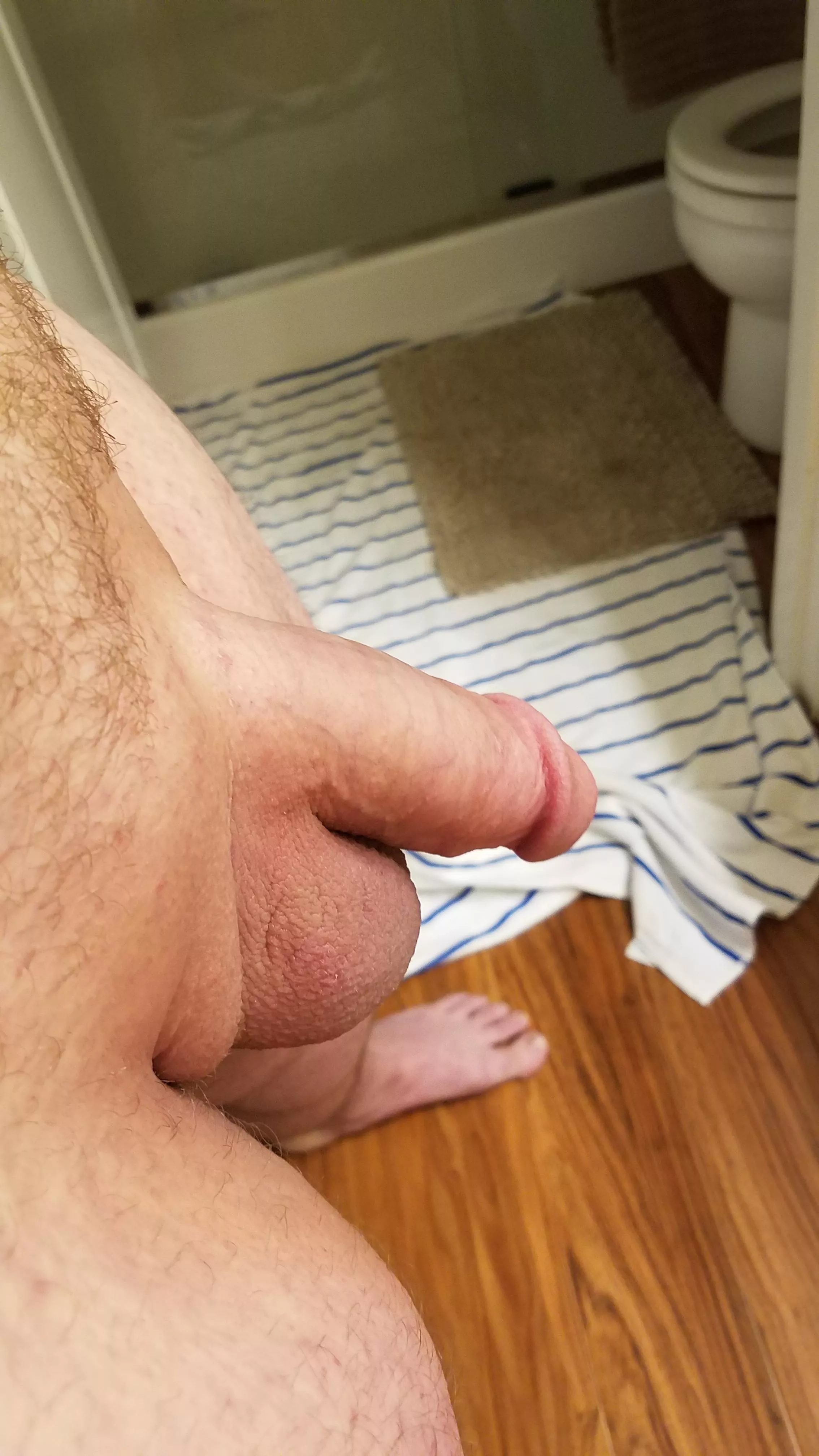 Bathroom Pic ✌😁 posted by charlie_telly2533