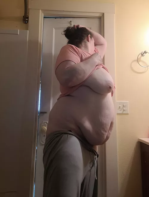 bbw milf, big tits and belly, do you like what you see? by gracie_locks